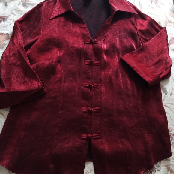 Elegant Burgundy Women's 3/4 sleeve Blouse Rayon & Polyester fabric - Picture 1 of 4
